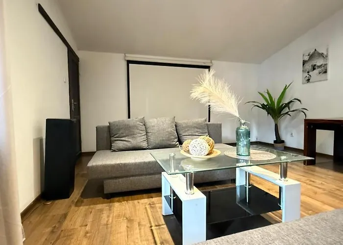 Miejski Zakatek - Centrum Zxv Zxii *